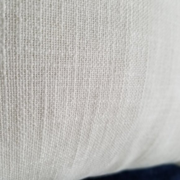 Decorative pillow - Picture 6 of 7